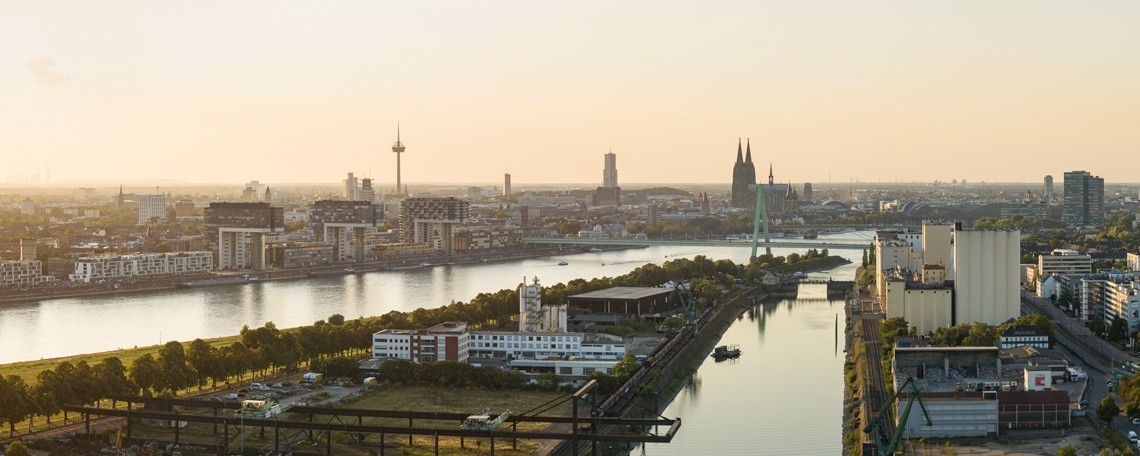 Werkstudent*in (w/m/d) Projekt Support Startup Unit, 1. Bild